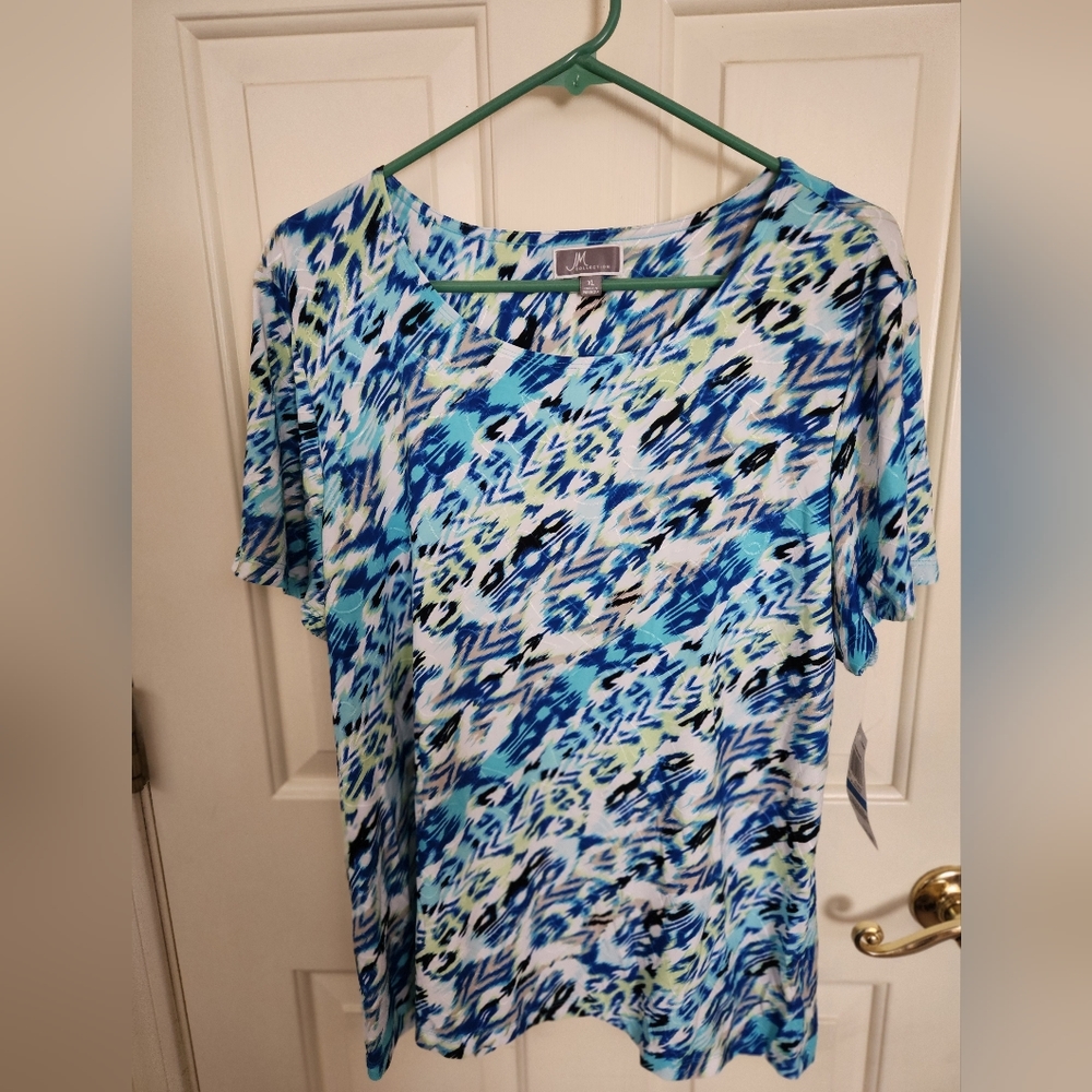 JM Collection Jaquard XL top. New with tags.